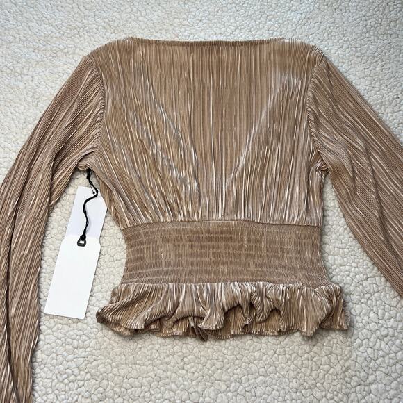 Leith Women's V-neck, Ls Pleated Cropped Elastic Waist Top, Gold XXS - Picture 6 of 11